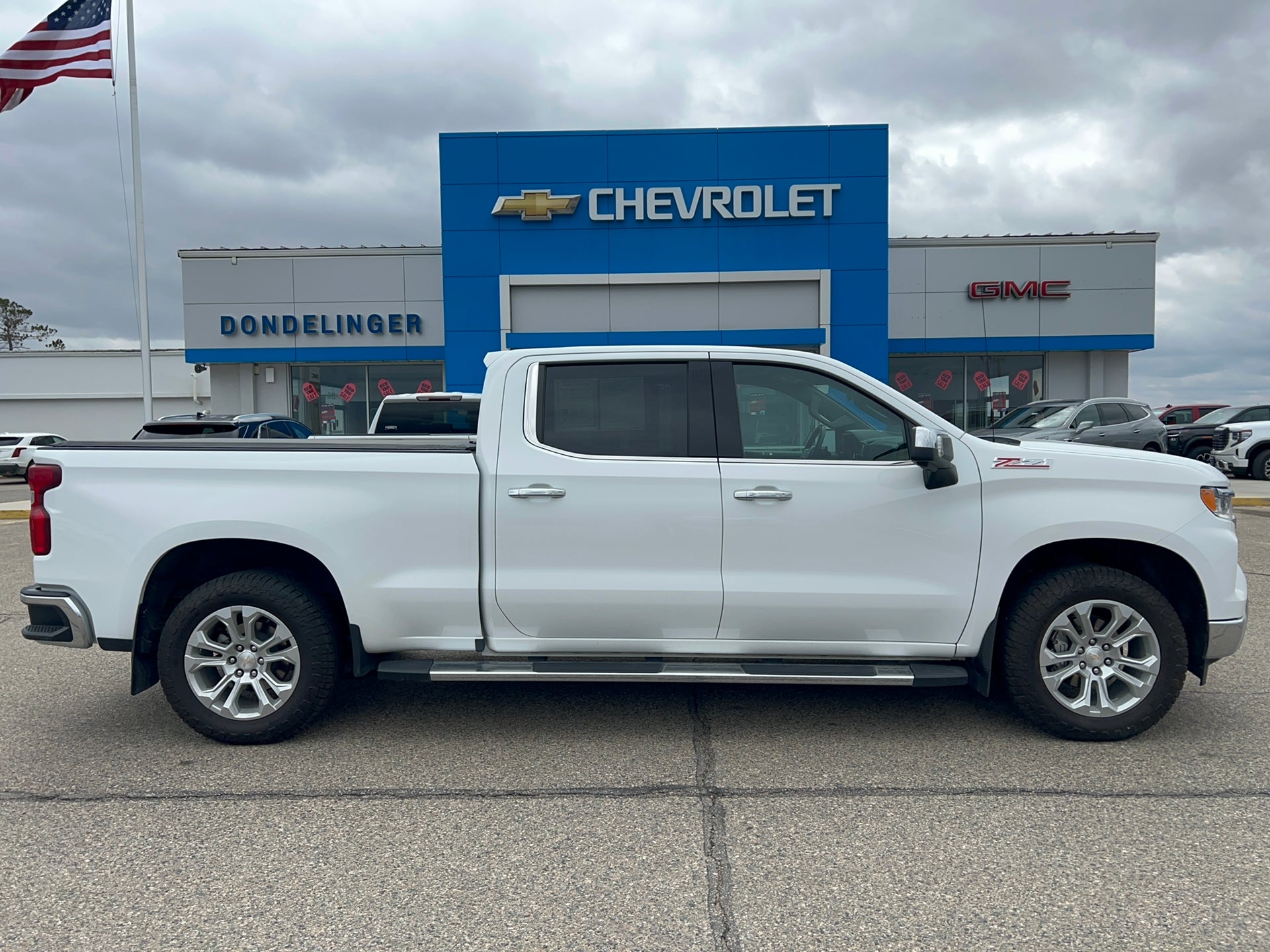 2023 Chevrolet Silverado 1500 LTZ