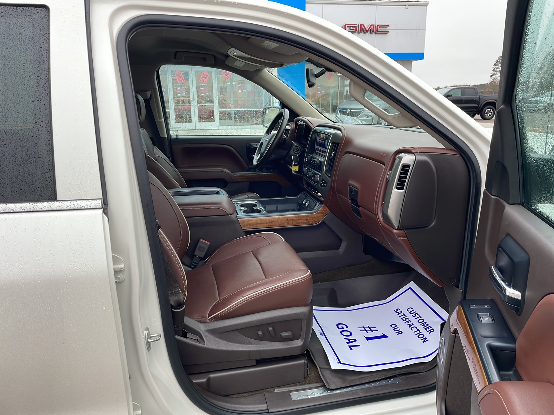 2014 Chevrolet Silverado 1500 High Country