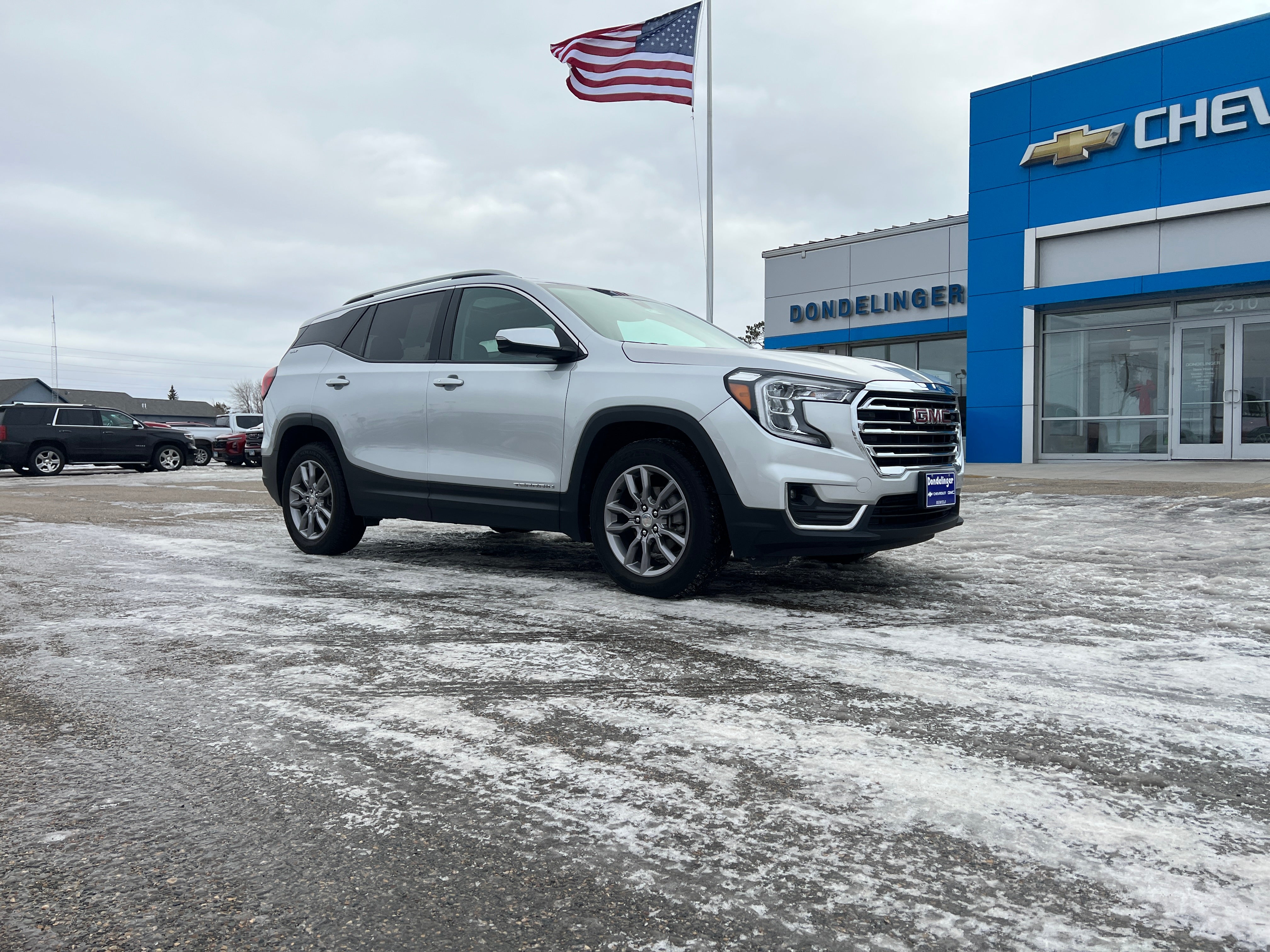 2022 GMC Terrain SLT