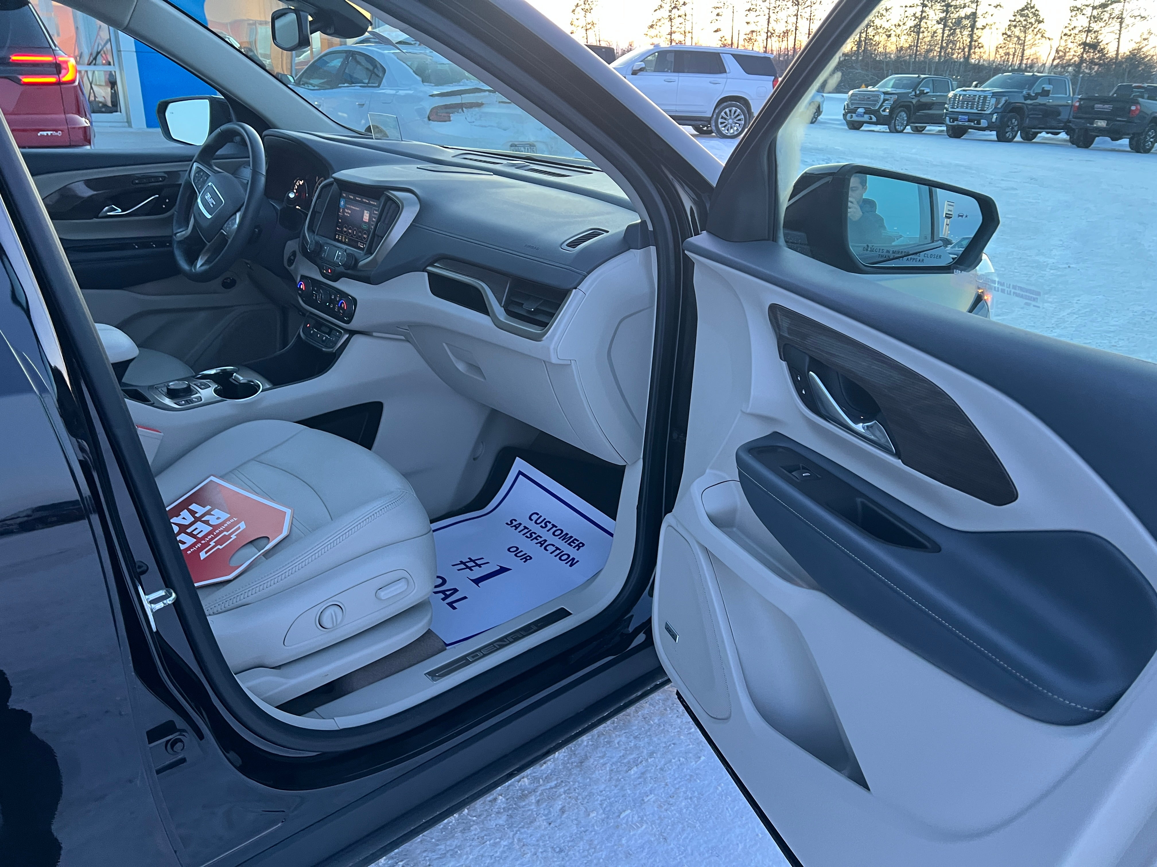 2023 GMC Terrain Denali