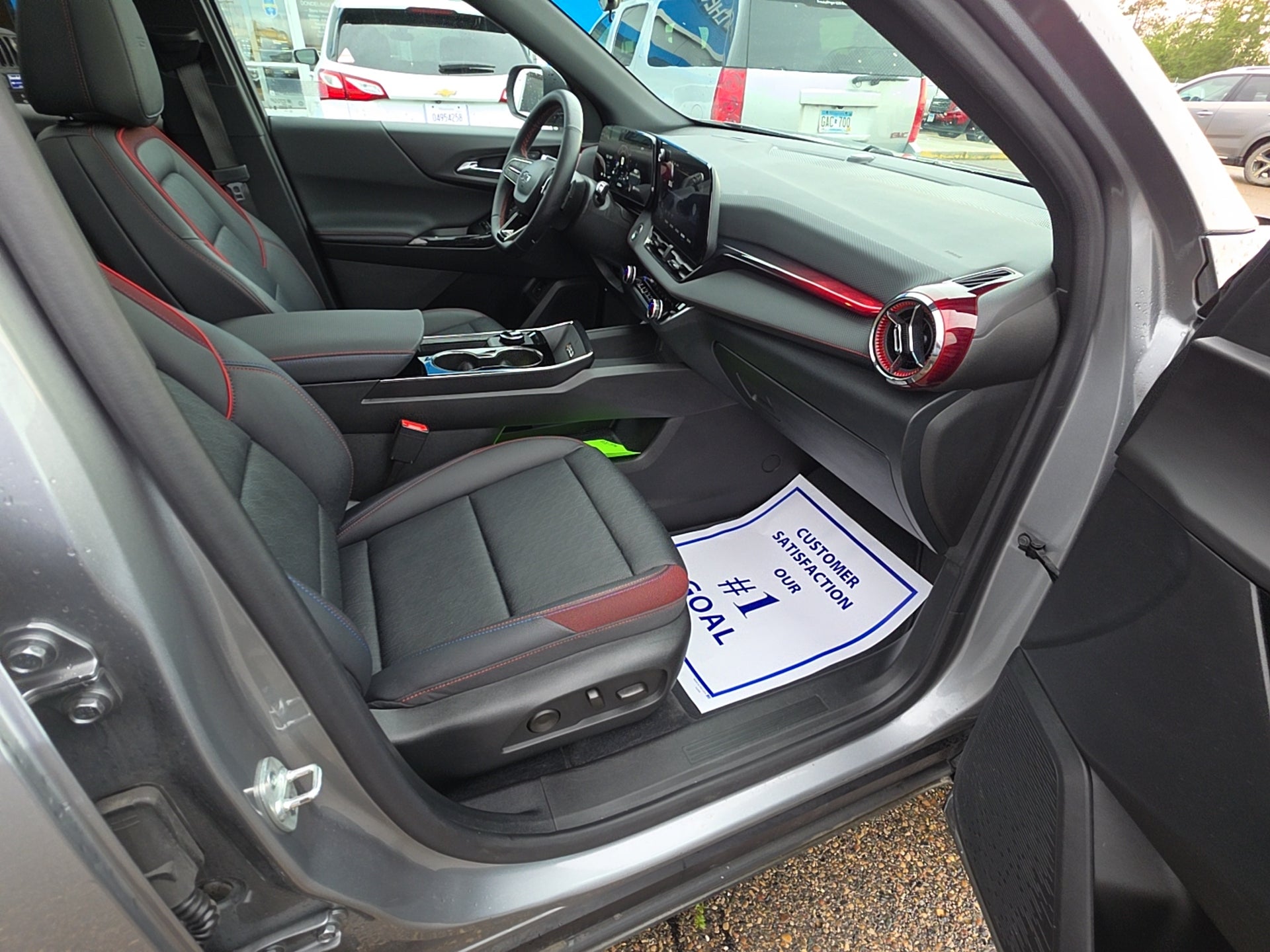 2025 Chevrolet Equinox RS