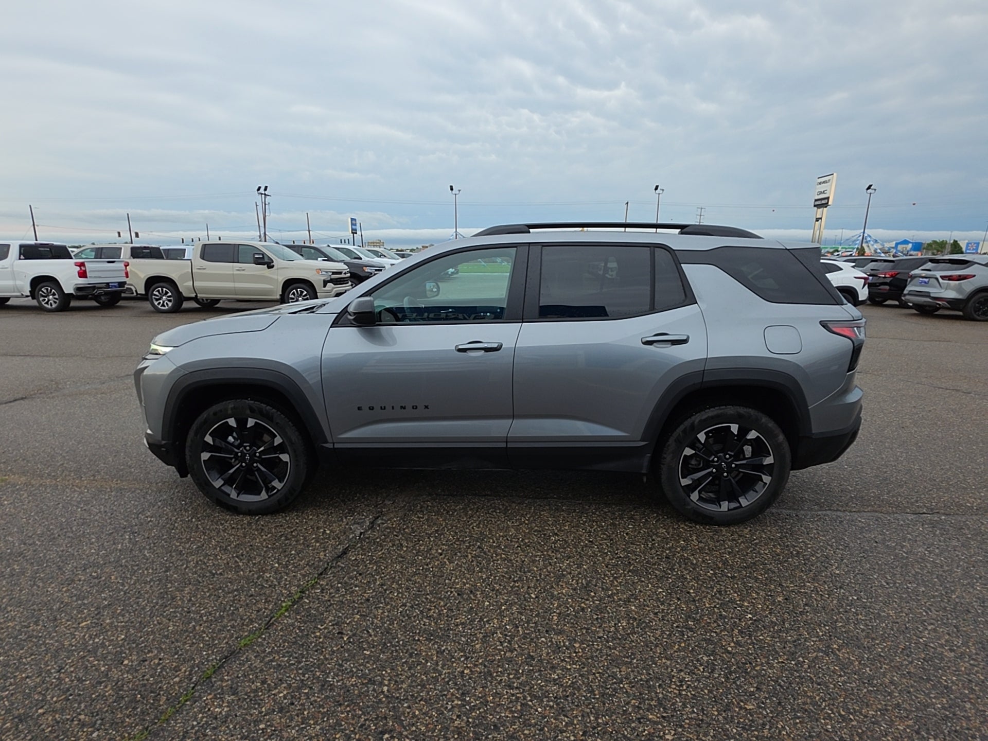 2025 Chevrolet Equinox RS