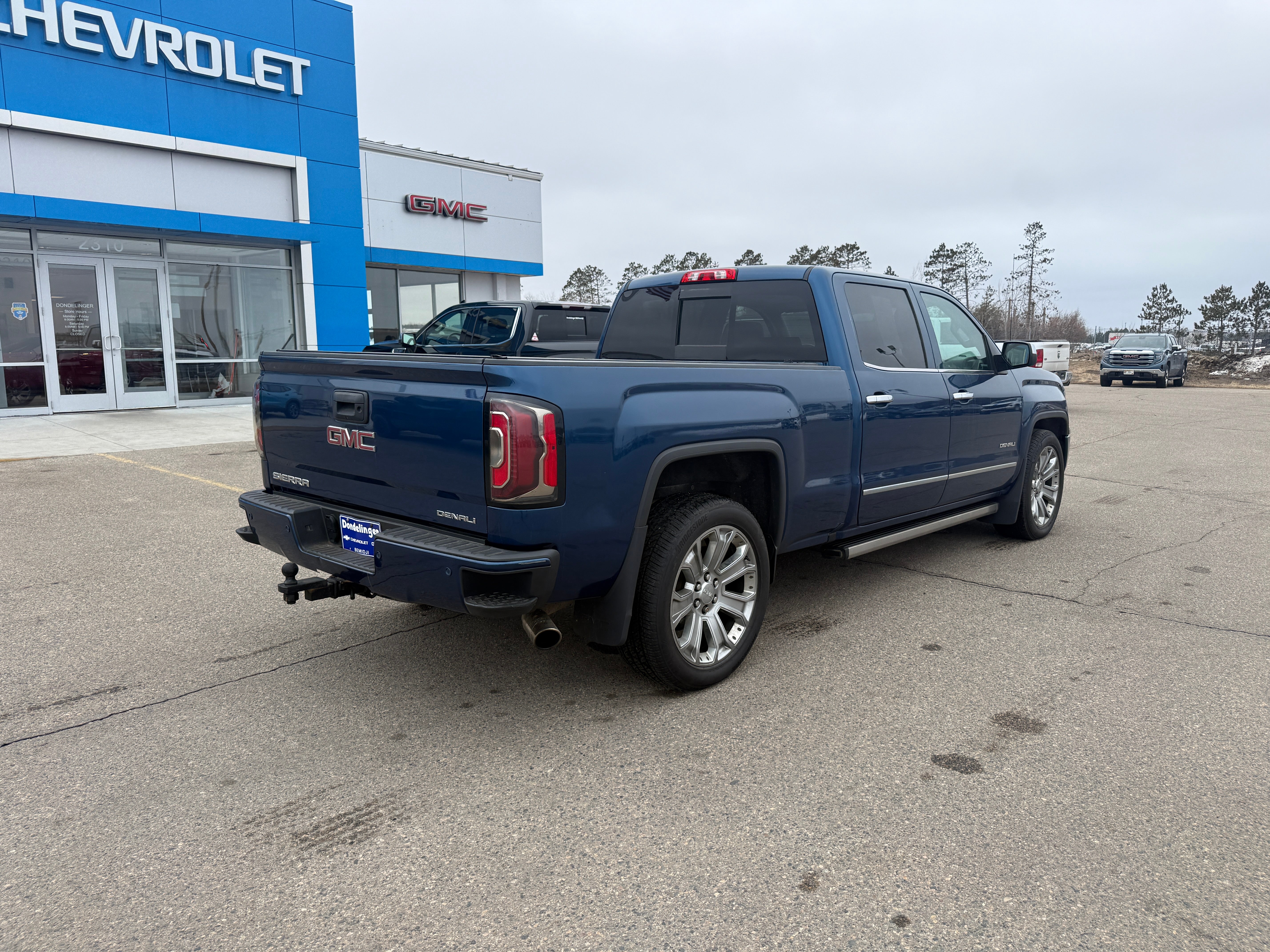 Used 2017 GMC Sierra 1500 Denali Denali with VIN 3GTU2PEJ3HG276749 for sale in Bemidji, Minnesota