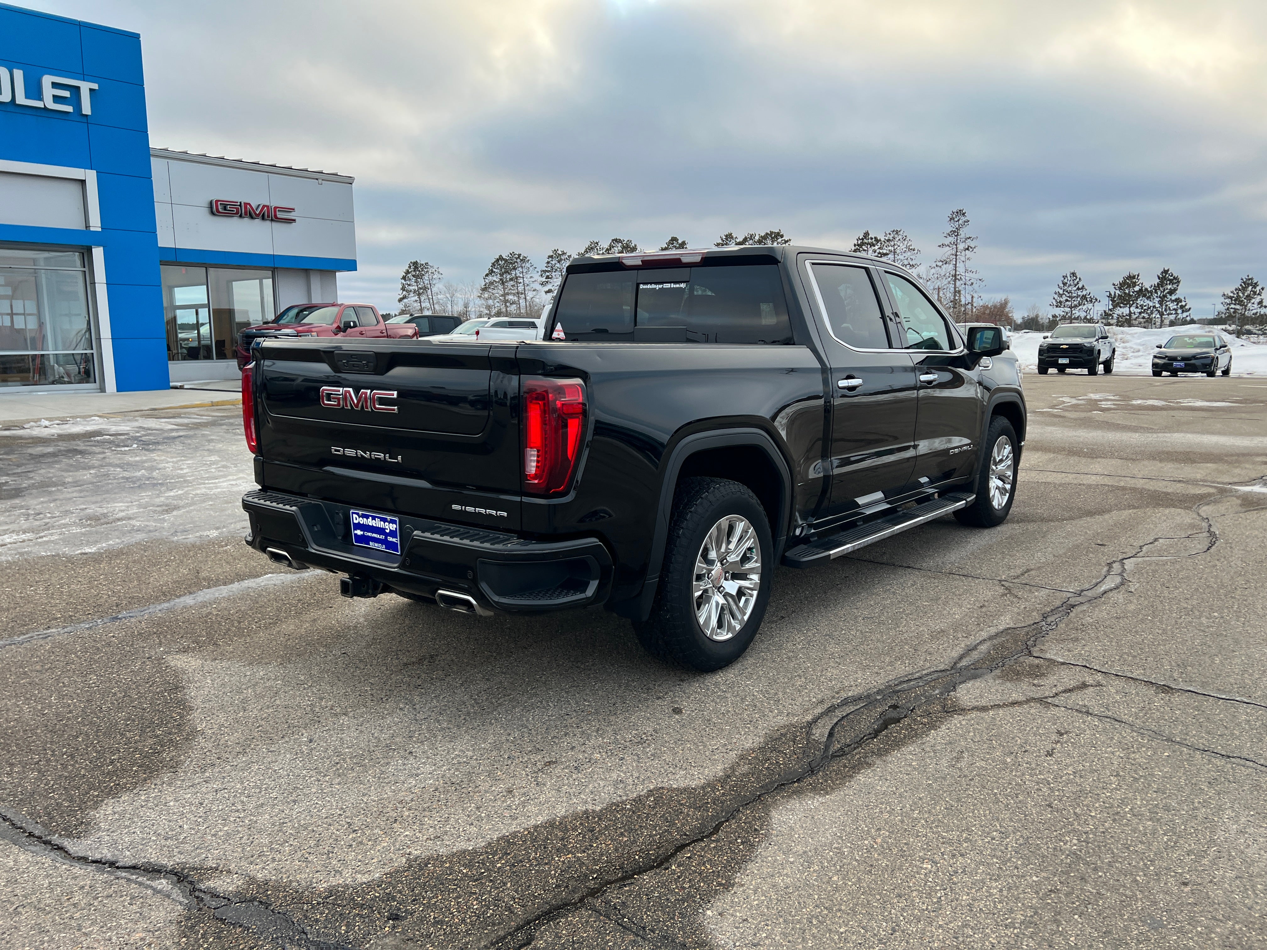 Used 2021 GMC Sierra 1500 Denali Denali with VIN 3GTU9FED9MG455307 for sale in Bemidji, Minnesota