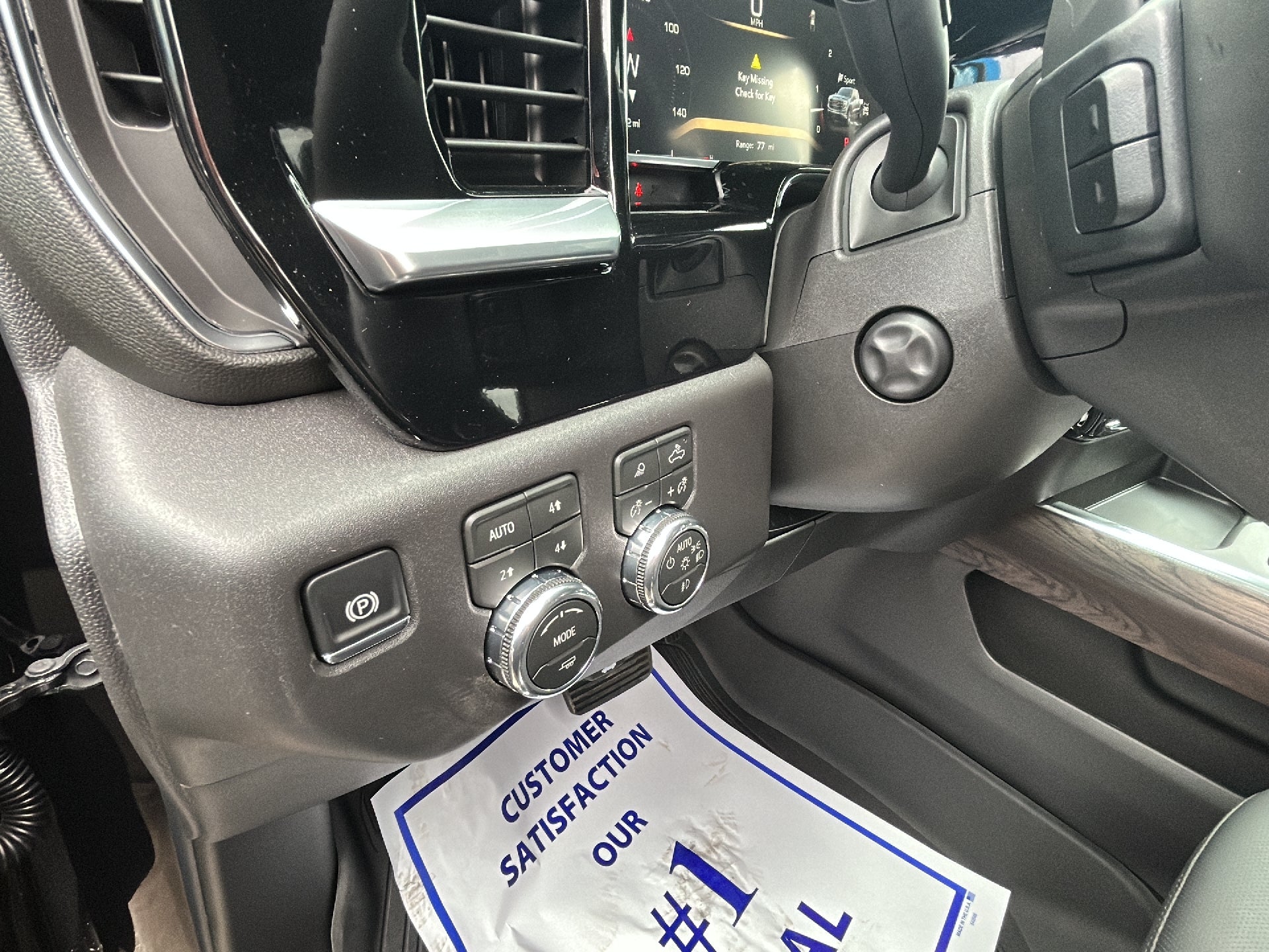 2026 GMC Sierra 1500 SLT - Photo 14