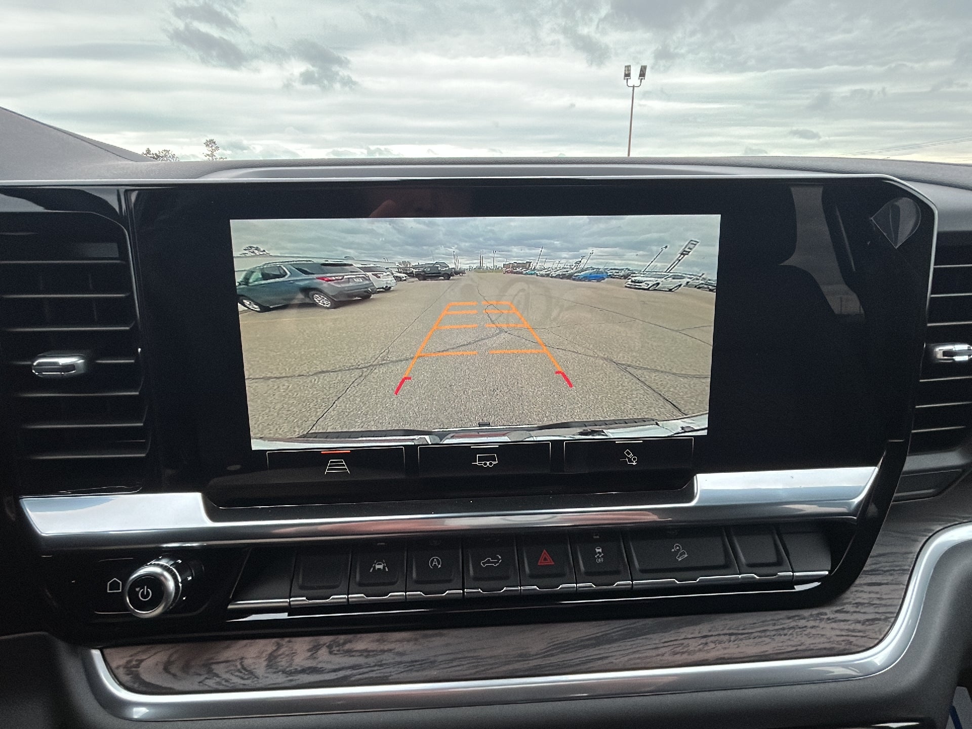 2026 GMC Sierra 1500 SLT - Photo 17
