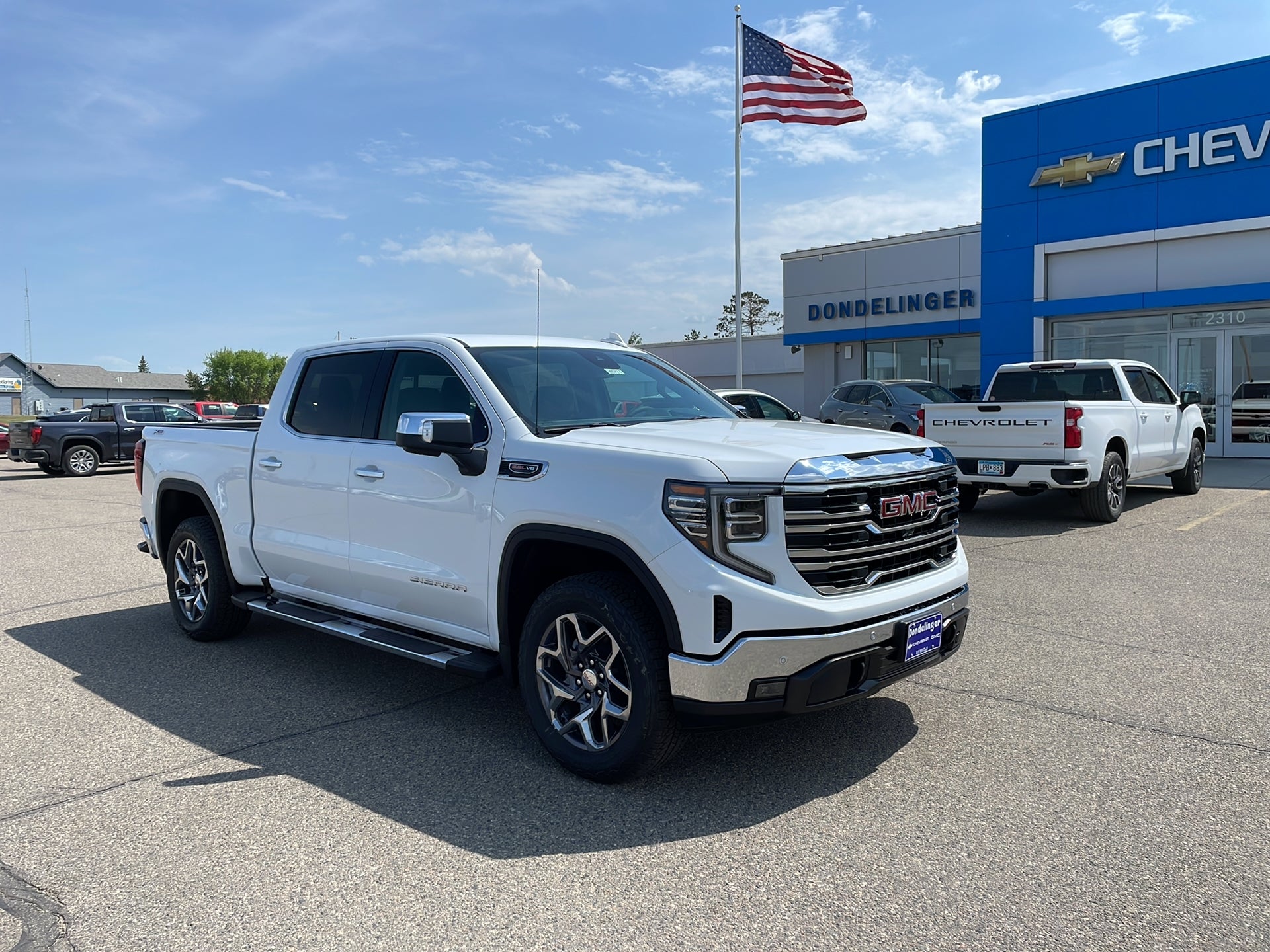 2026 GMC Sierra 1500 SLT