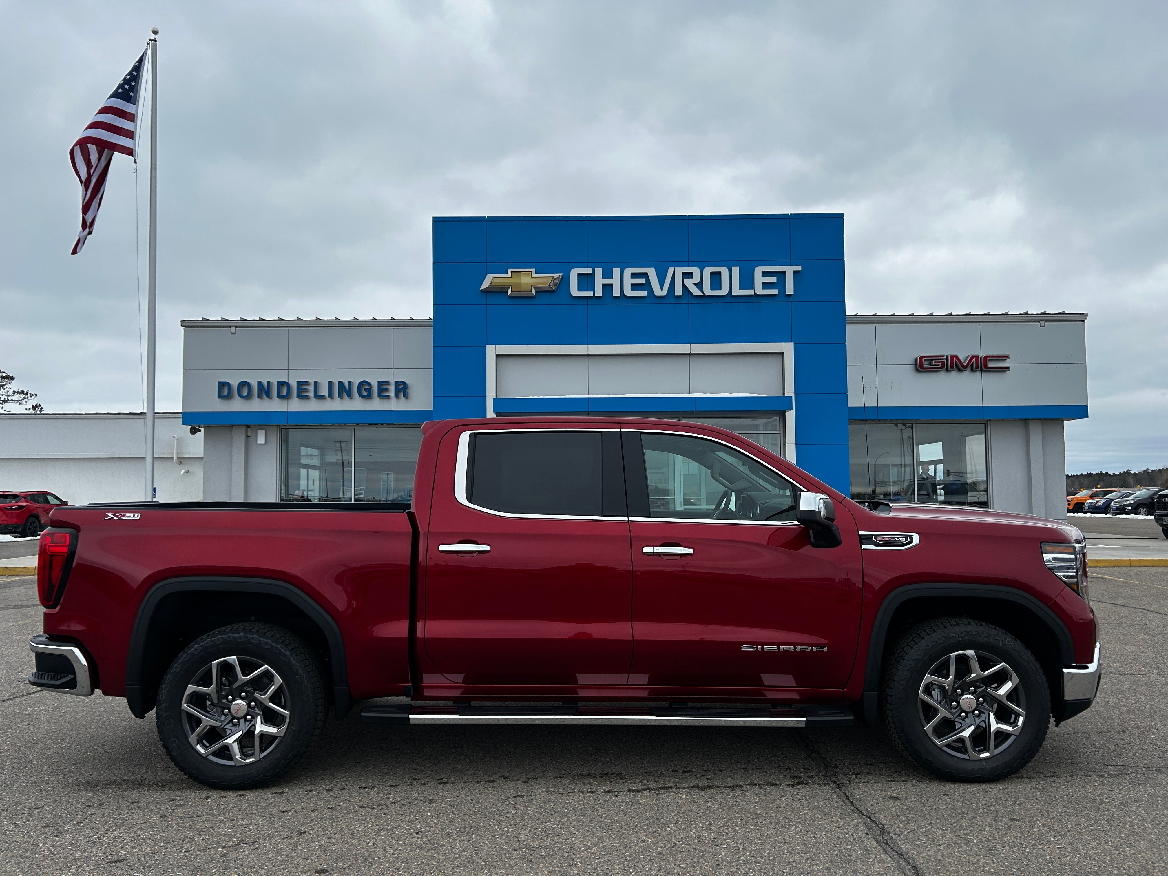 2026 GMC Sierra 1500 SLT