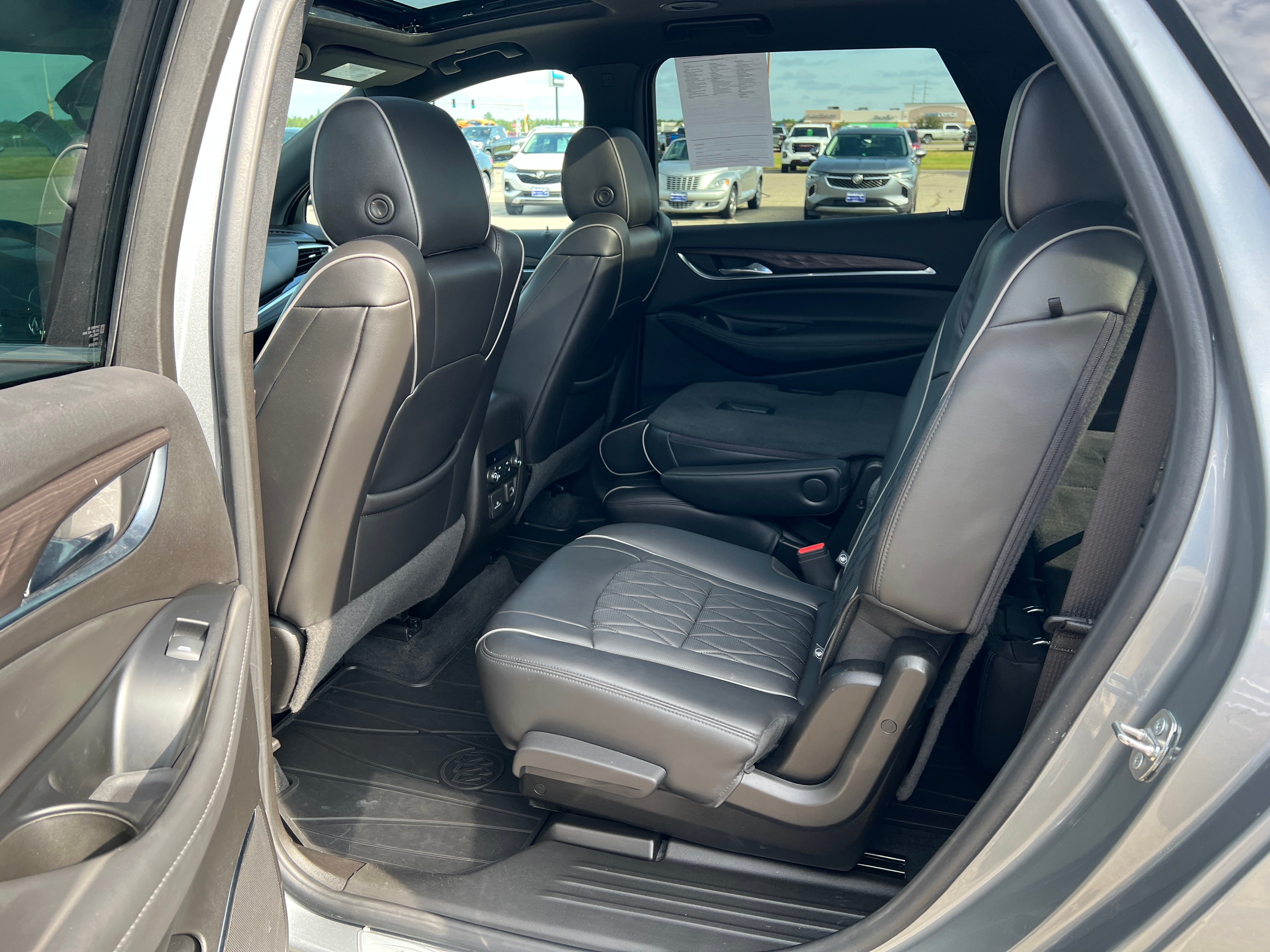 2024 Buick Enclave Avenir