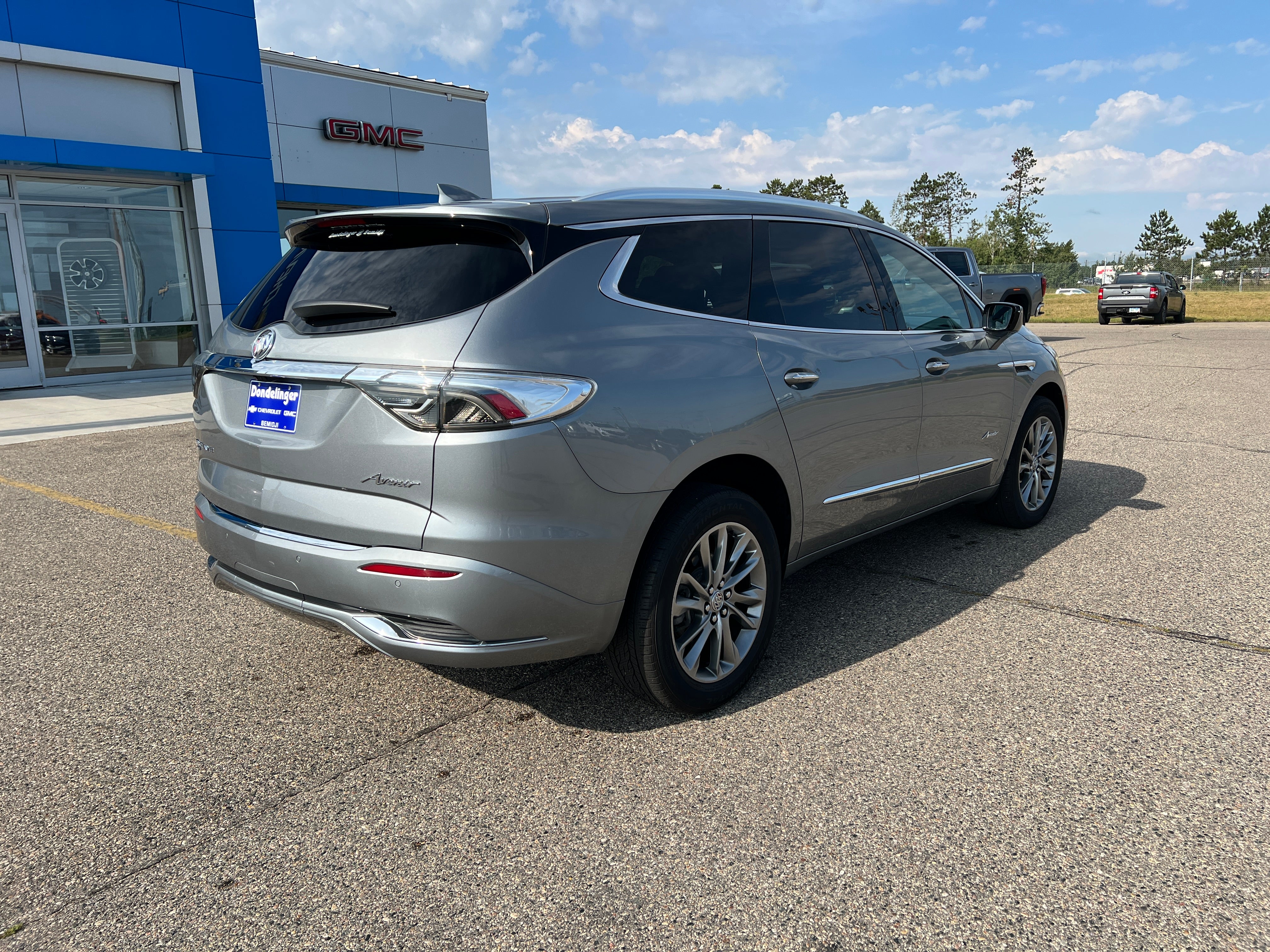 2024 Buick Enclave Avenir