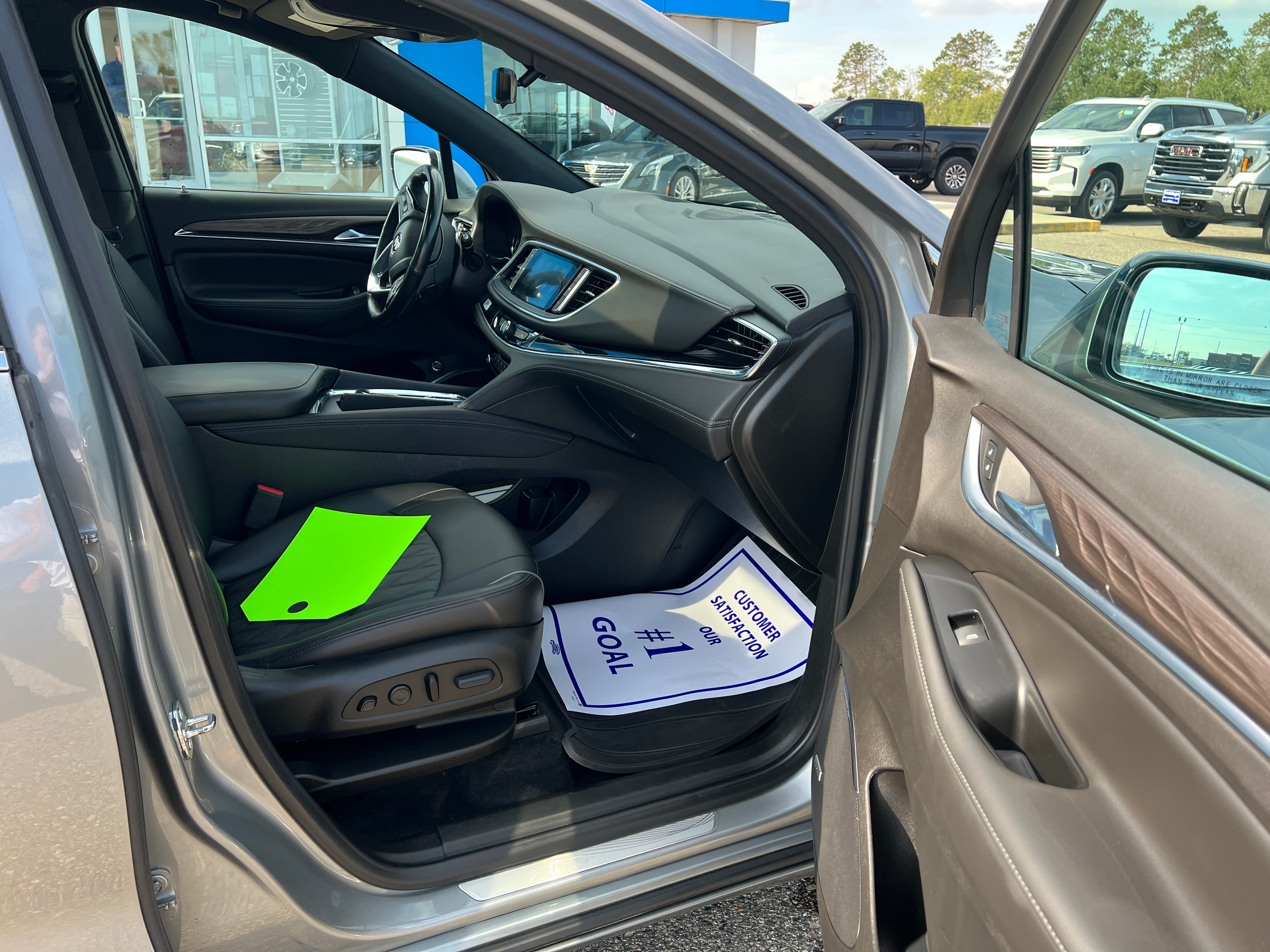 2024 Buick Enclave Avenir