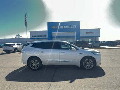 2022 Buick Enclave Avenir