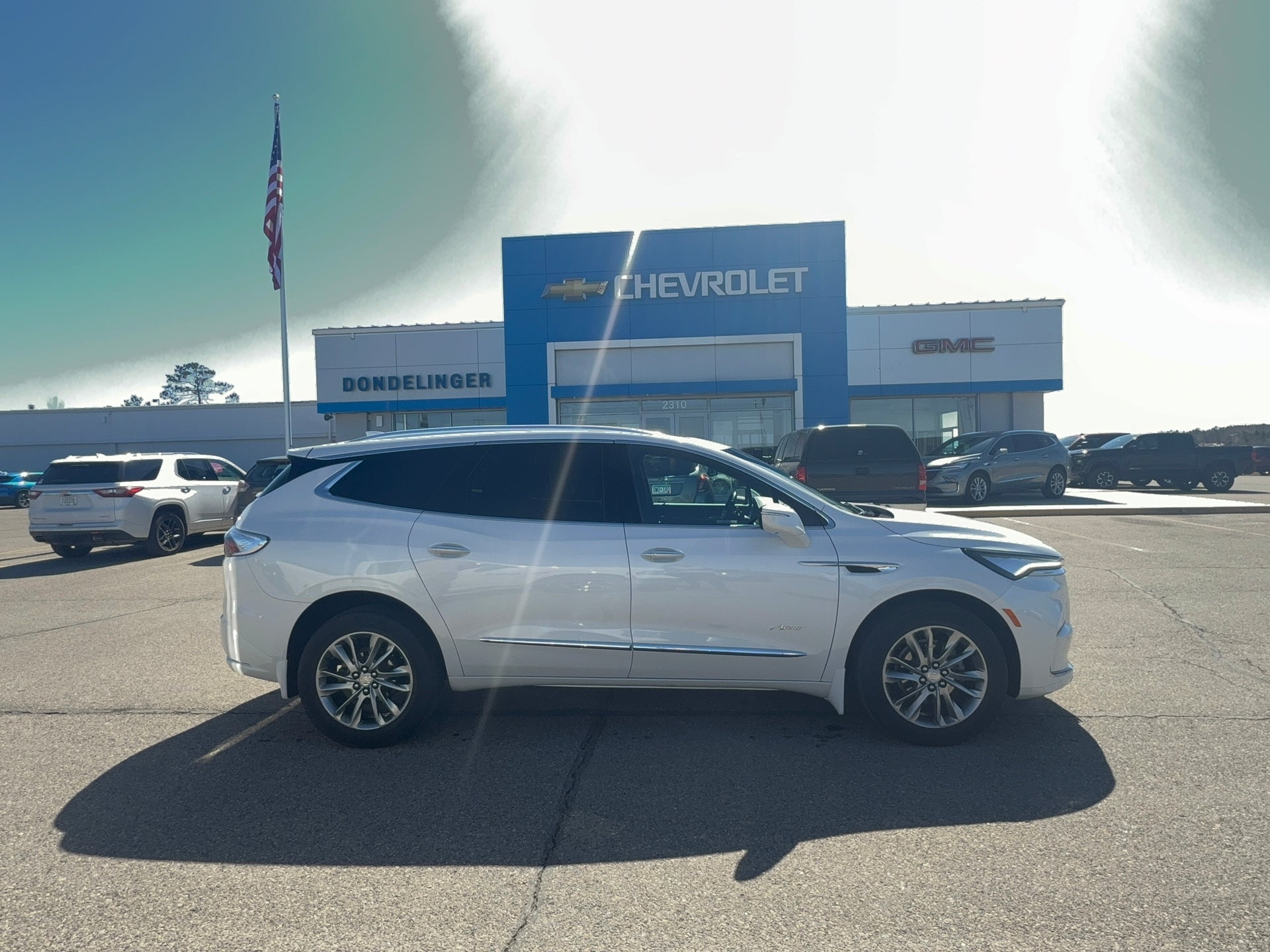2022 Buick Enclave Avenir