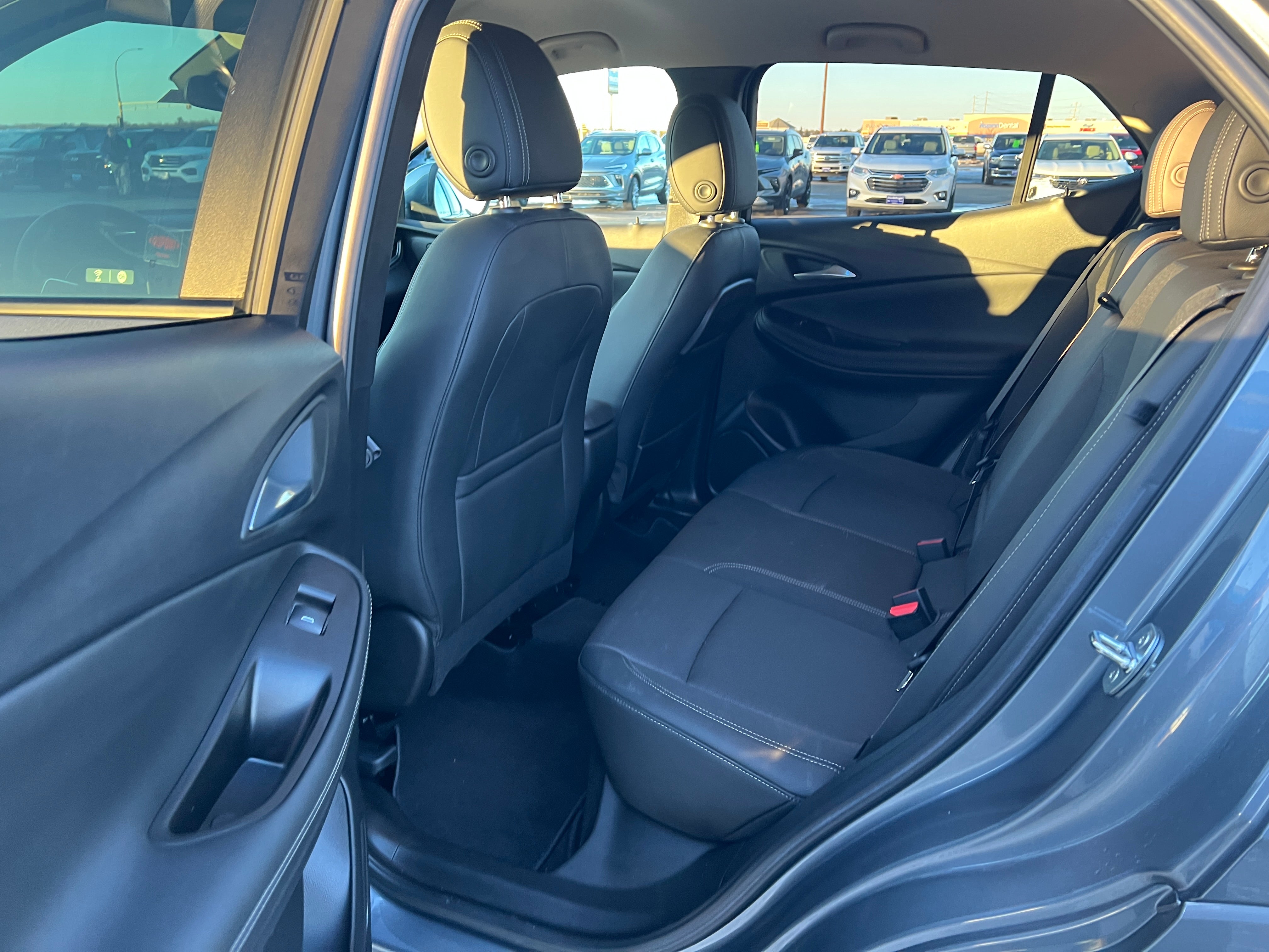 2022 Buick Encore GX Select