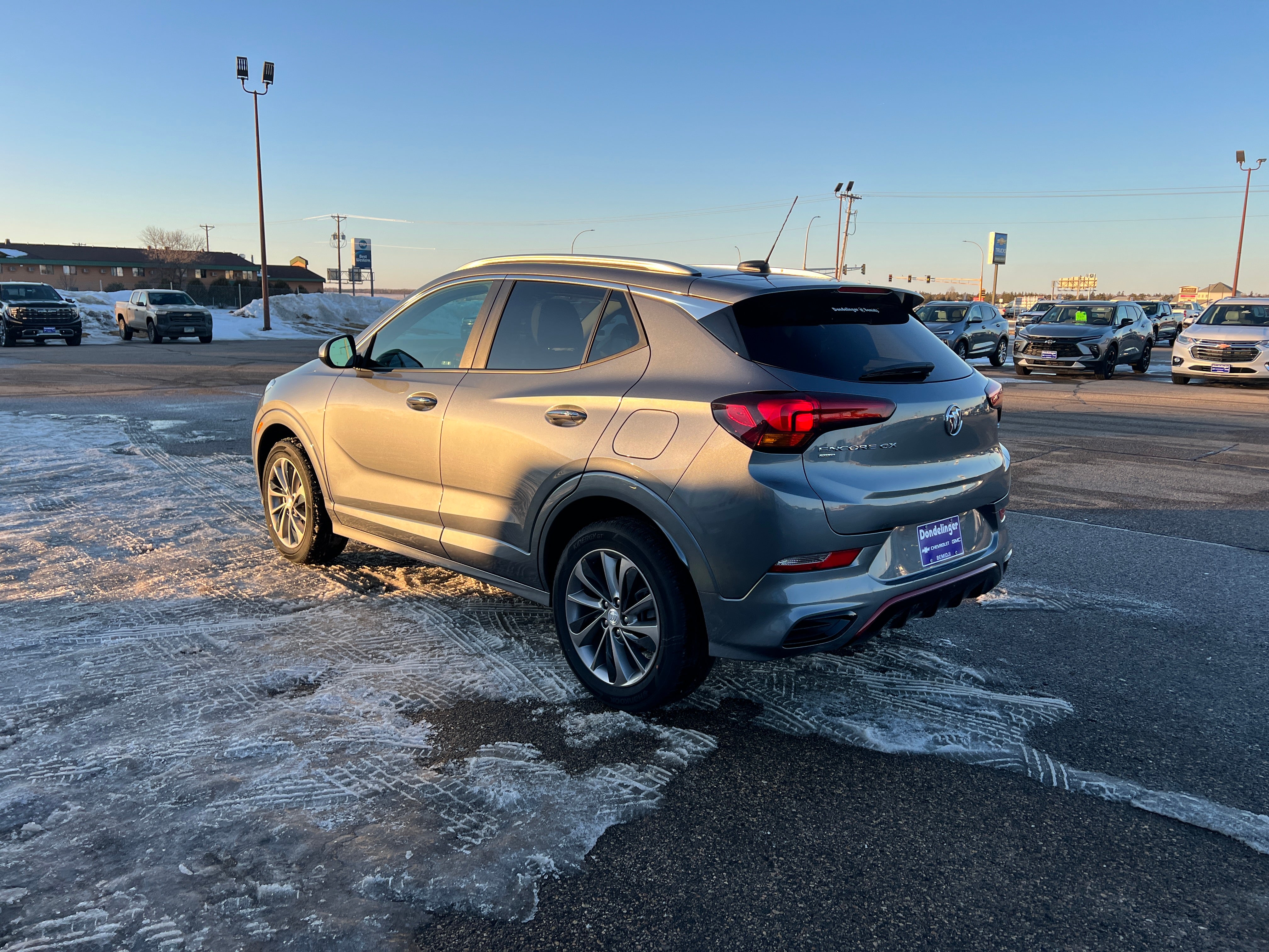 2022 Buick Encore GX Select